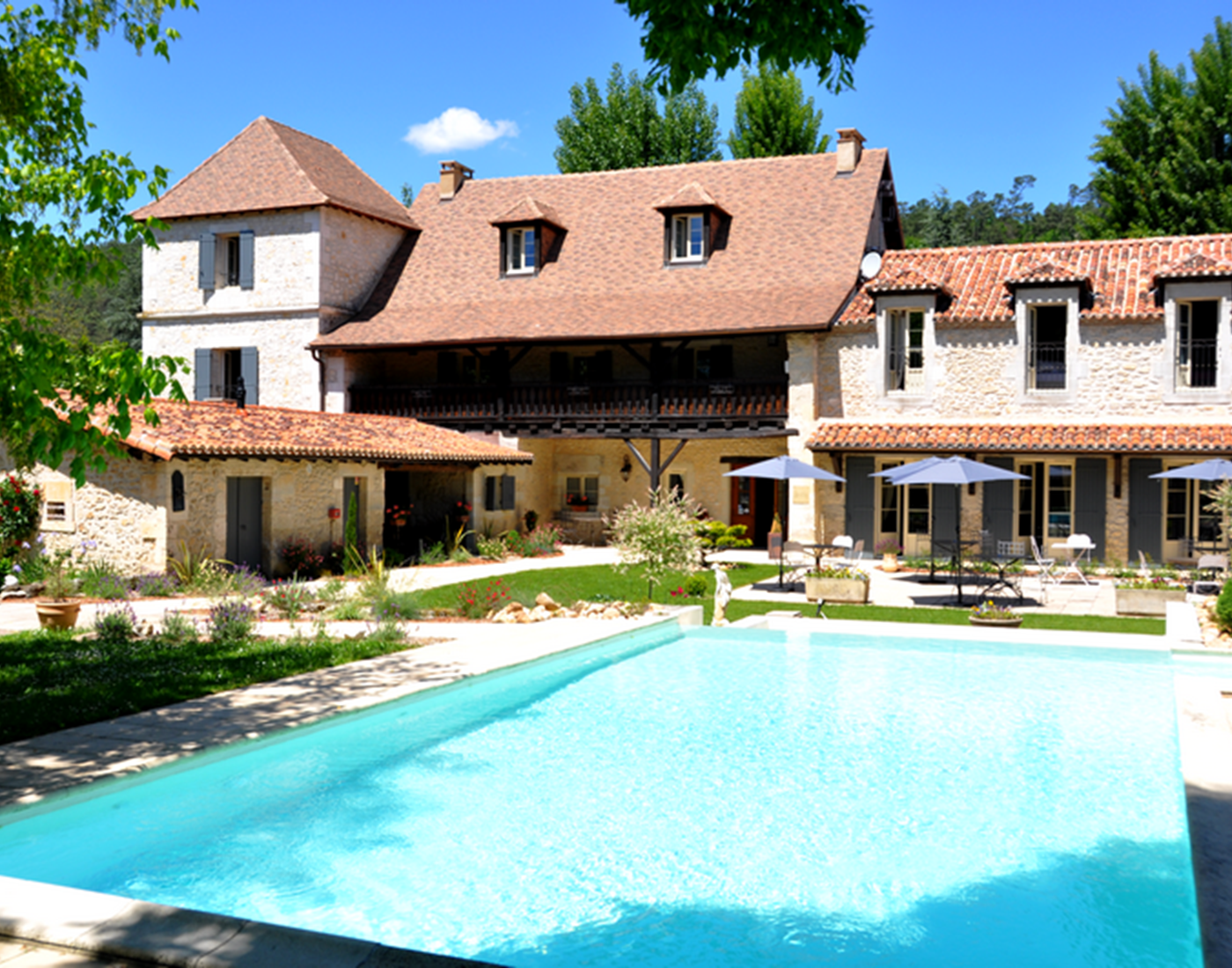 Piscine et Jardin Mas des Bories Grand Perigueux