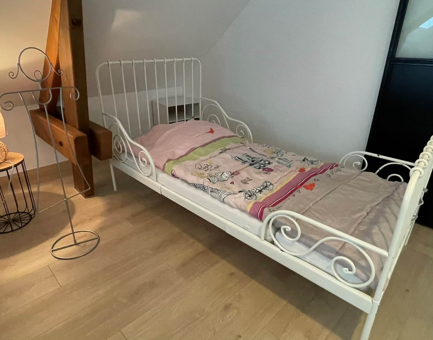 Chambre famille, 1er étage, lit enfant