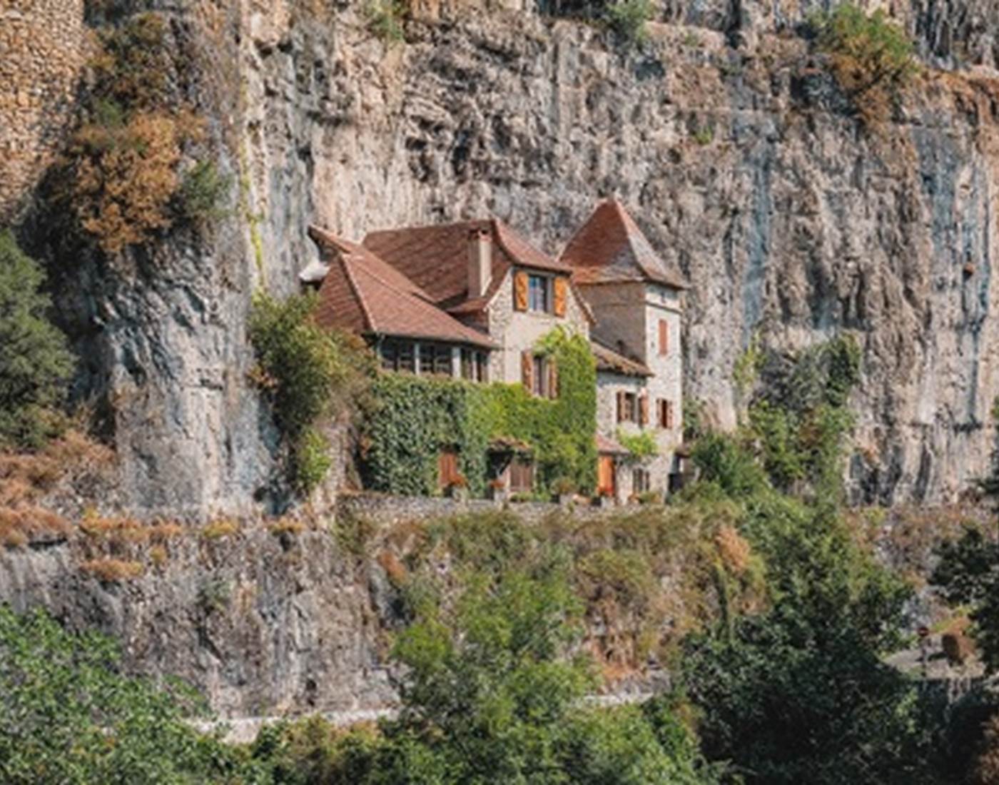 Maison troglodyte à Cabrerets Lot Tourisme- Teddy Verneuil 191014-151033