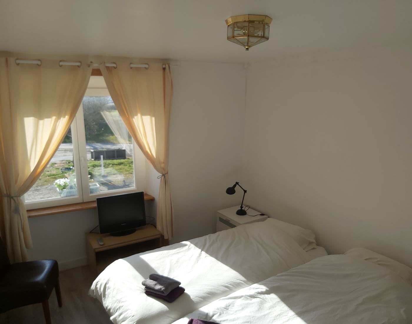 Chambre 4 (Complémentaire pour la chambre 3 en cas de famille)