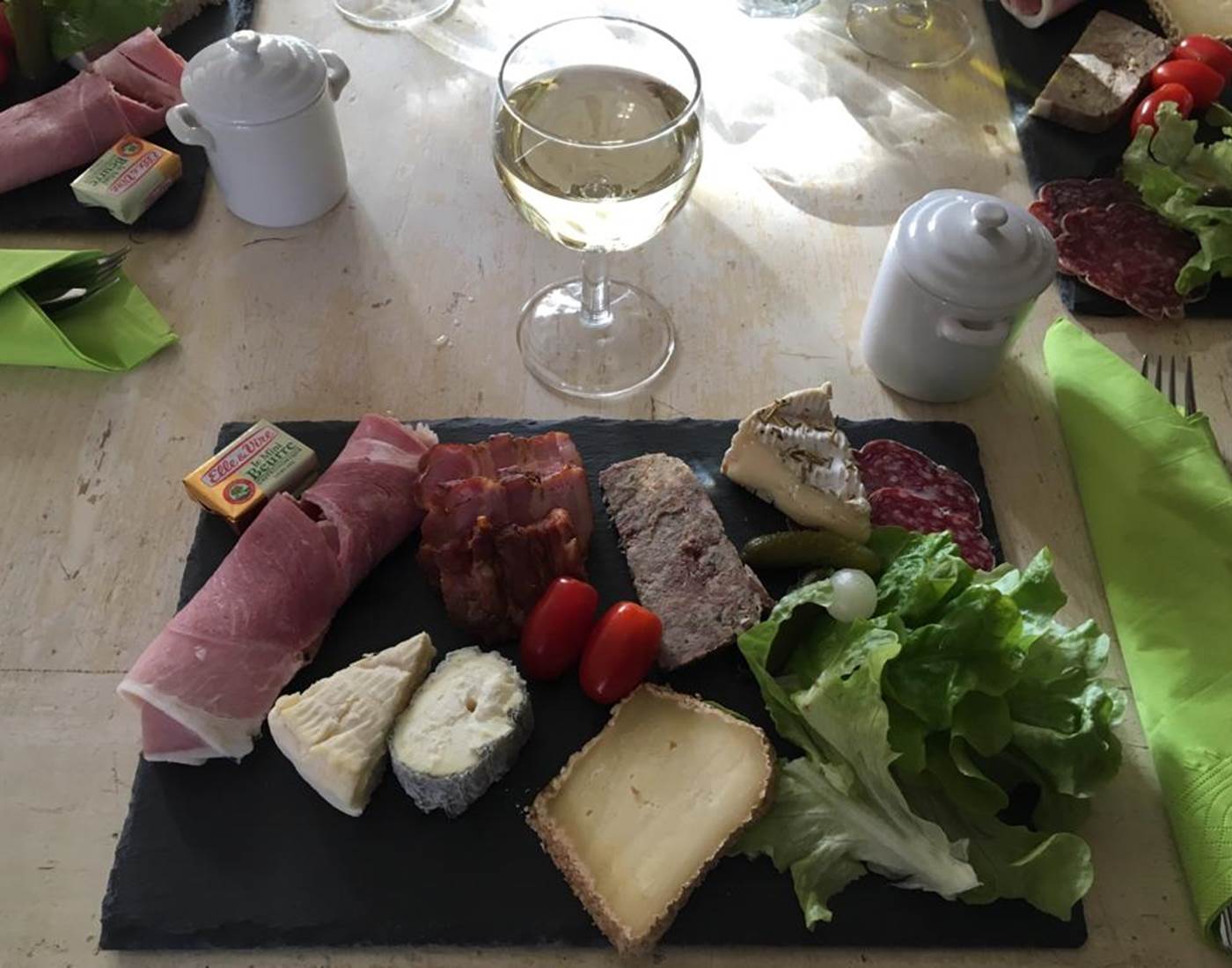 ardoise charcuterie - fromages
