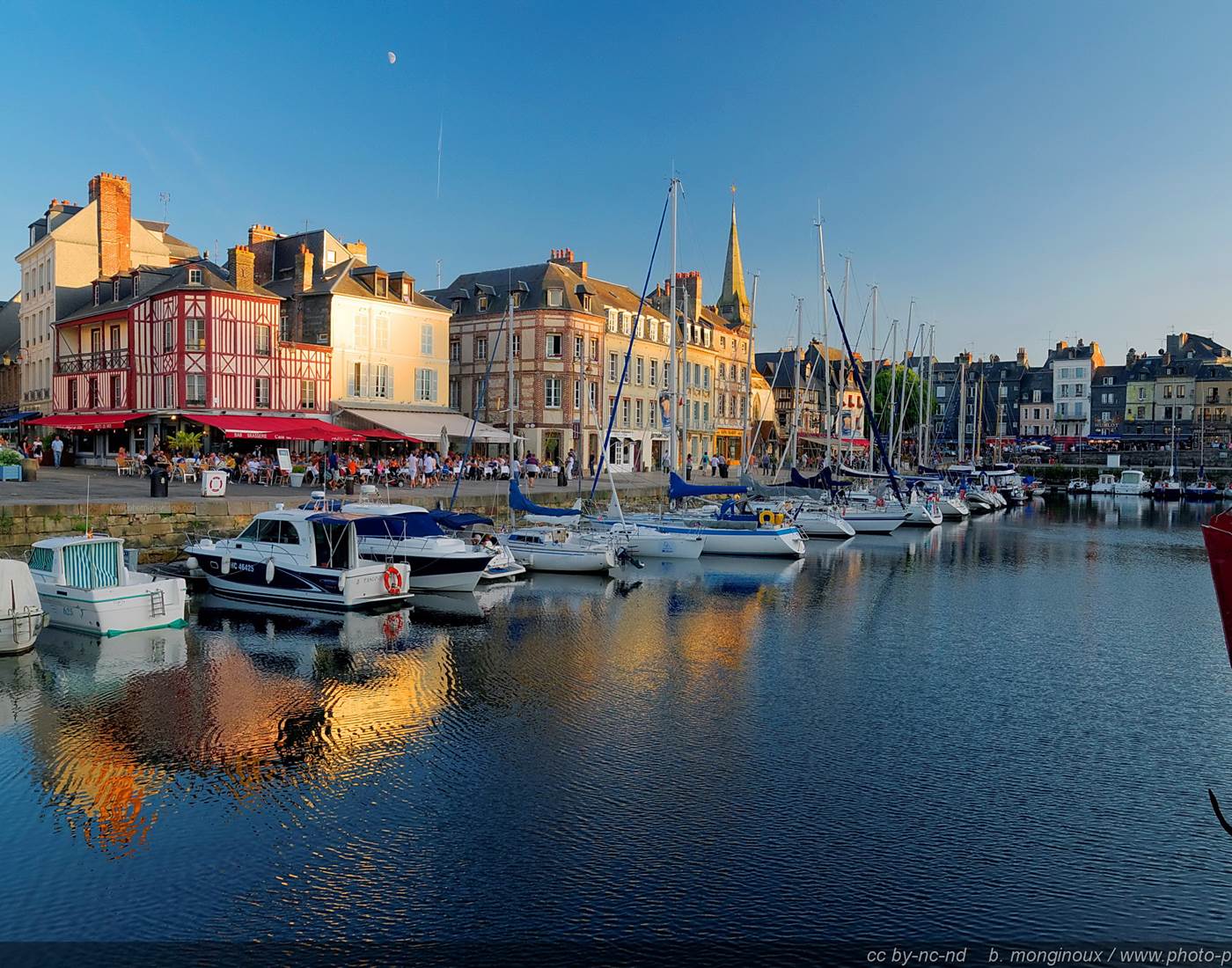 Honfleur-le-port-en-fin-d_apres-midi