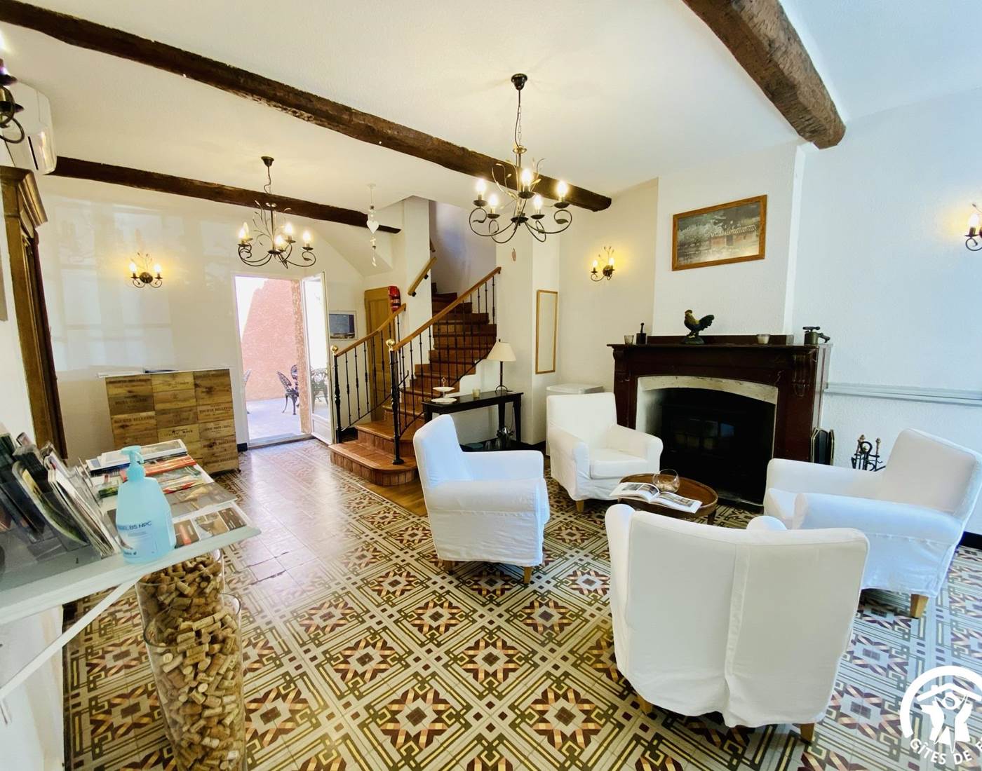 Coin salon chambre d'hôtes Le Coq du Nord-Mailhac