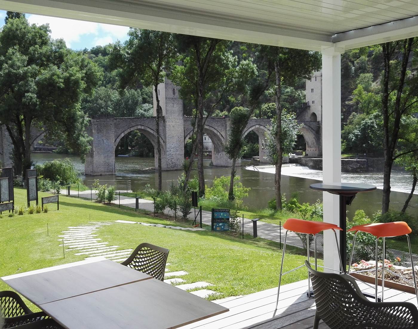 Valentré vu de l'hôtel Divona