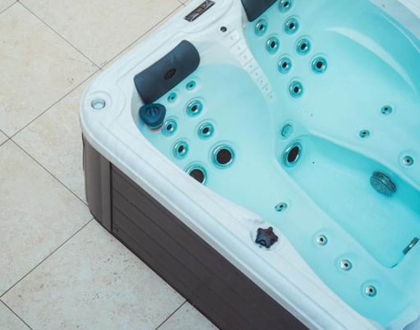 Maison Balas - Location de vacances à Canet-en-Roussillon - Appartement avec Jacuzzi privatif Casa & Spa"