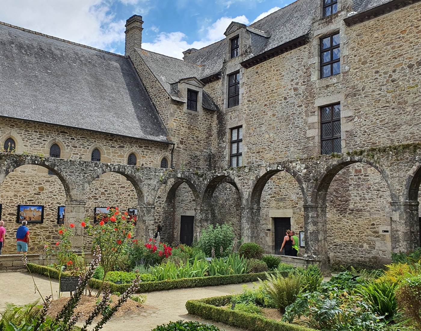 Abbaye de LEHON