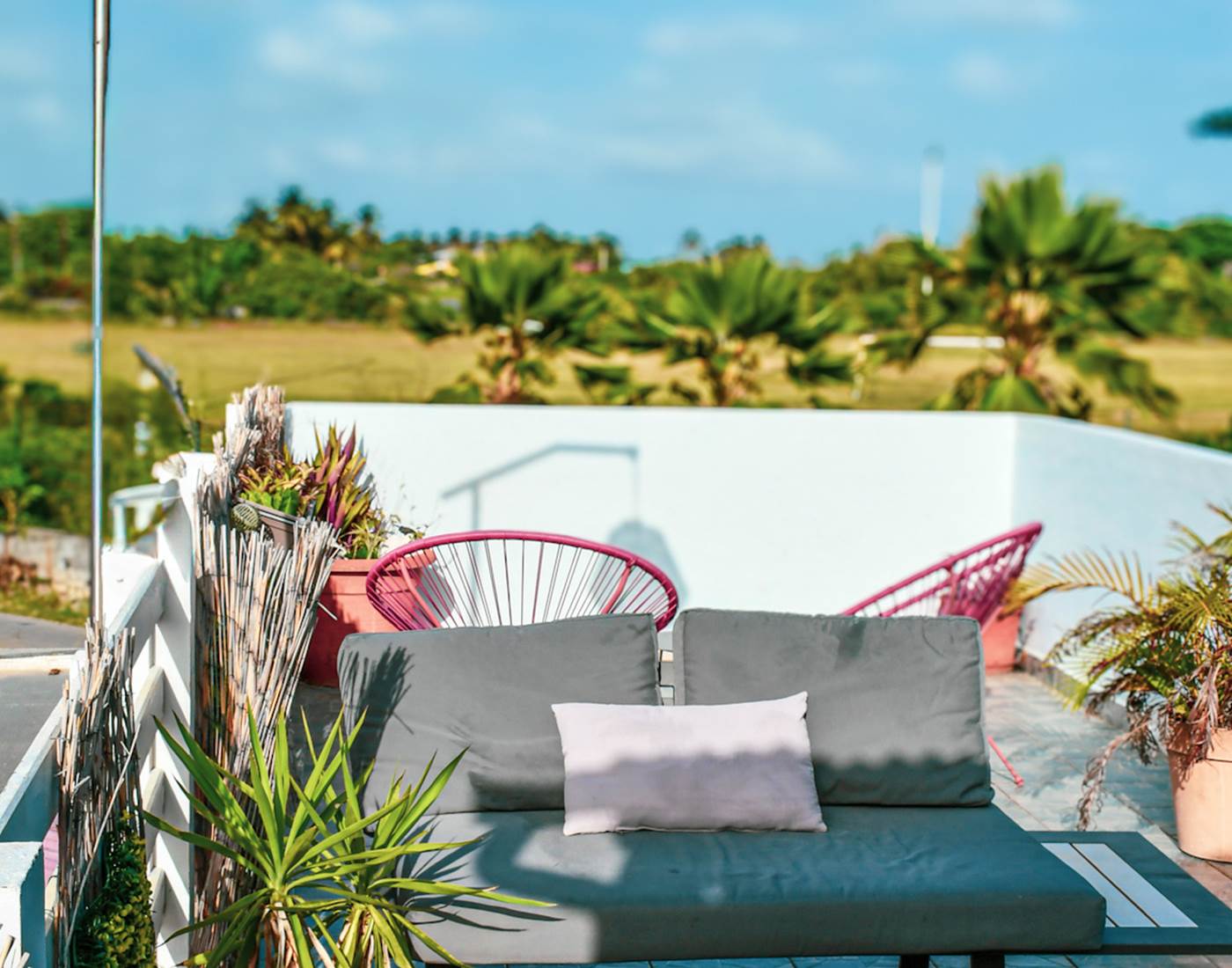 ROOFTOP HOTEL OASIS DESIRADE