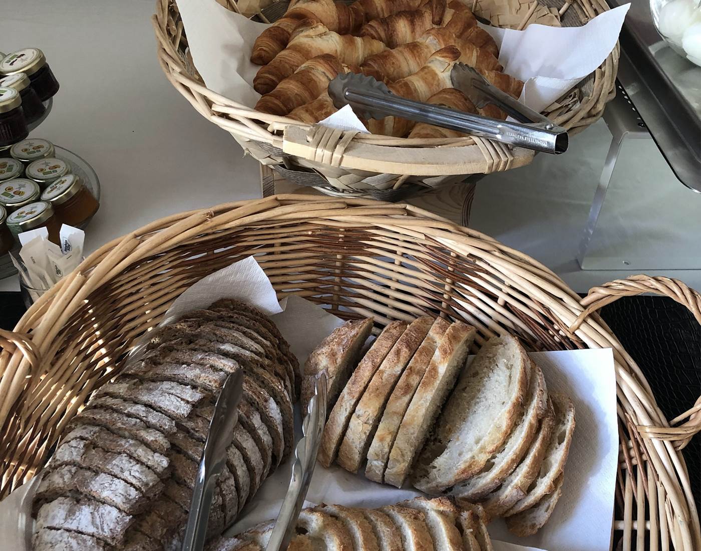 Pains artisanaux variés et digestes