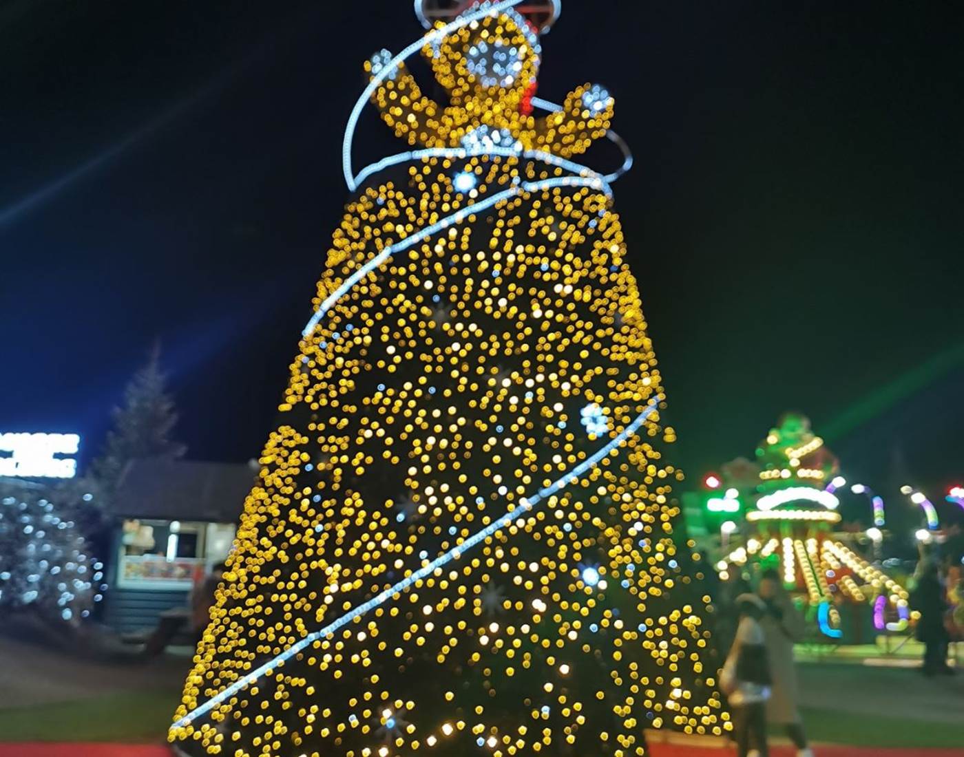 Le Coq du Nord-Mailhac découvre la magie de Noël à Le Barcarès