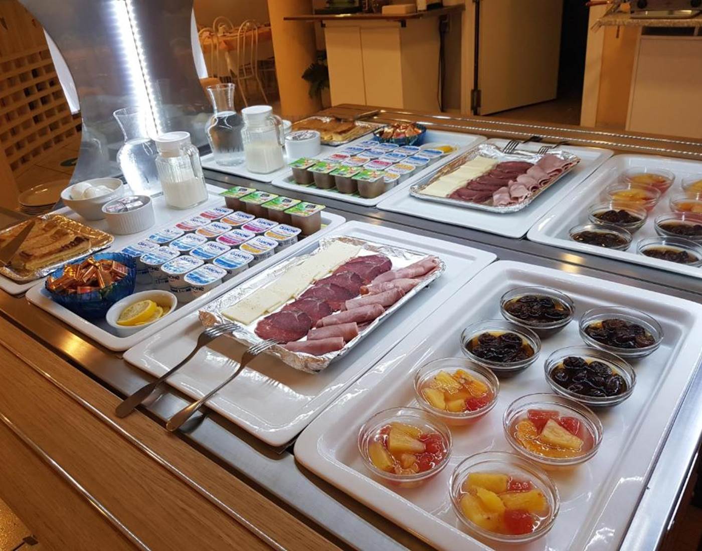 restaurant_lourdes_hotel_de_paris