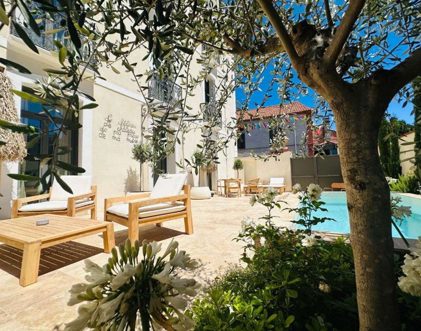 Suite Castell Maison Balas à Canet-en-Roussillon avec piscine privée, jardin et confort de luxe