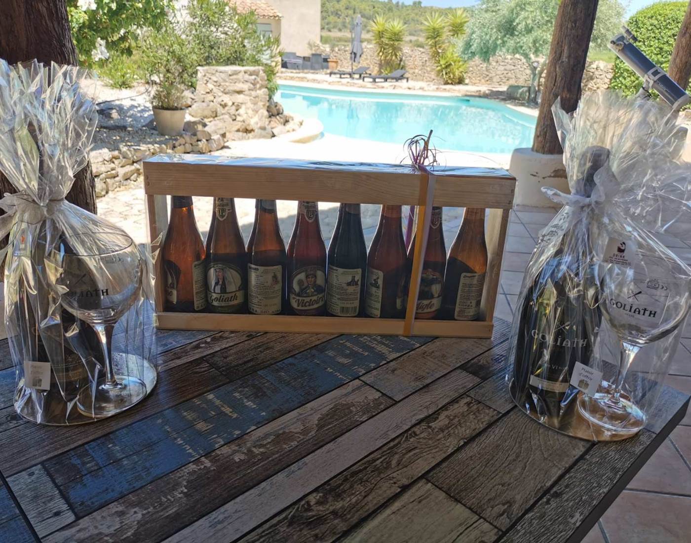 Des présents belges pour souhaiter une bonne fête Nationale à nos clients belges