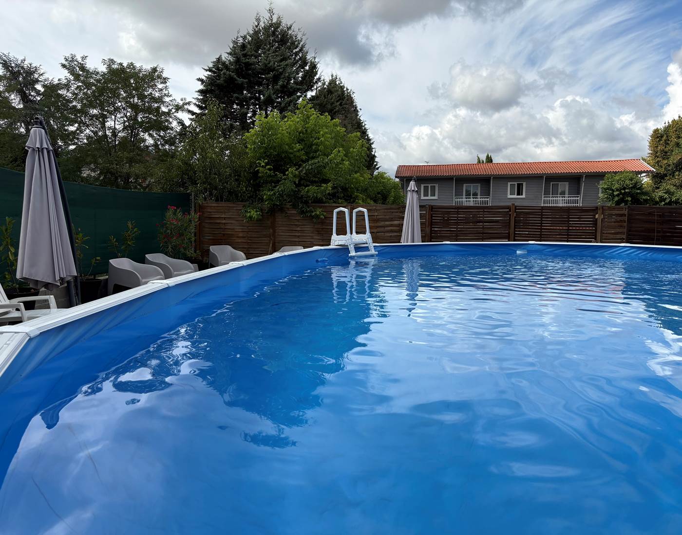 PISCINE AUERGE DE LAMAGISTERE