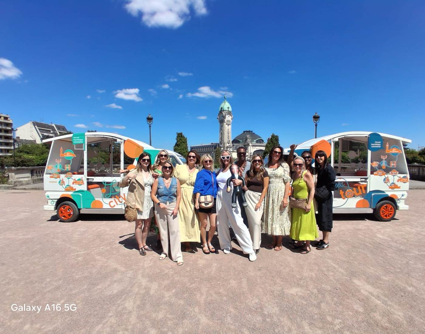 Vivez une expérience insolite à bord du Tuk Tuk de Limoges