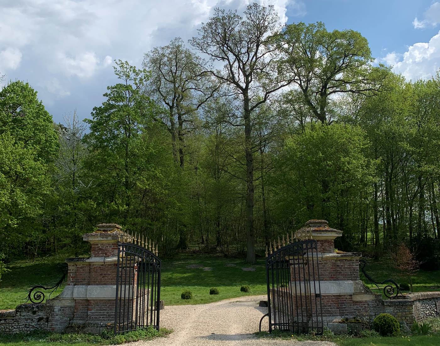 Séjour en amoureux, séjour en amoureux Oise, week-end romantique, Hotel Beauvais, Aéroport Beauvais-Tillé