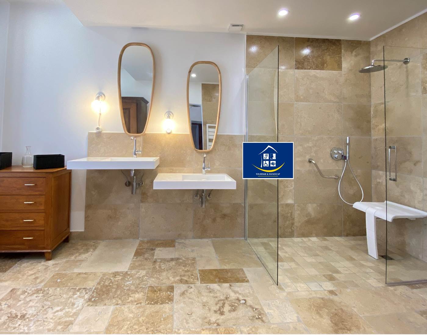 Tourisme et handicaps - Domaine de Lanis Maison Hotes - Castelnaudary