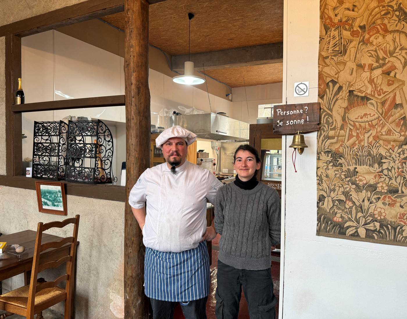 Julia et Mike vous accueillent à La P'tite Pause de la Manufacture