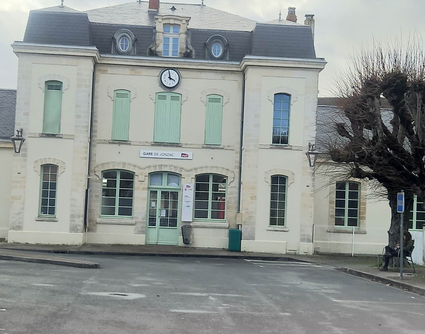 Gare de Jonzac