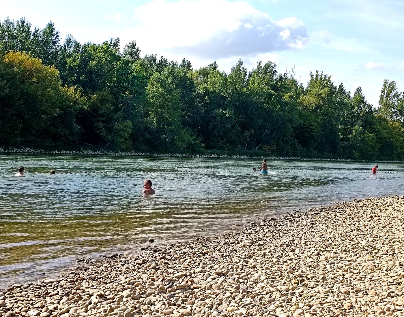 Gîtes, chambre d'hôtes et table d'hôtes gastronomique à Casteljaloux Lot et Garonne, piscine, jacuzzi et spa