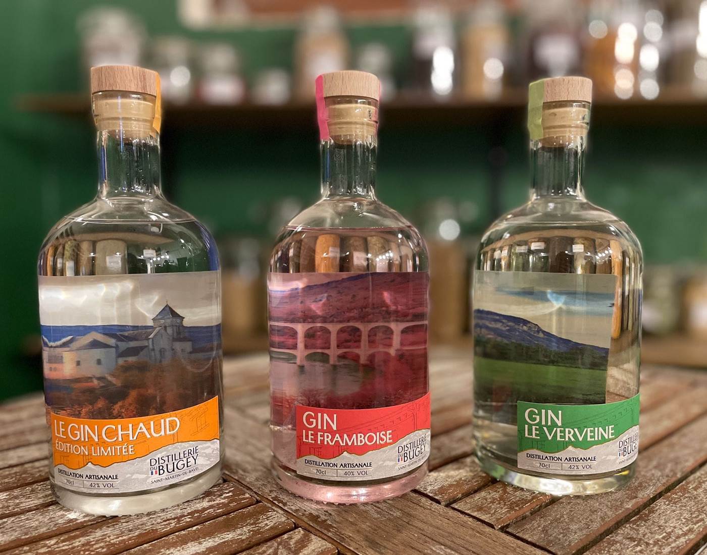 Découvrez la Distillerie du Bugey : gin artisanal et ateliers dégustation pour une expérience unique !