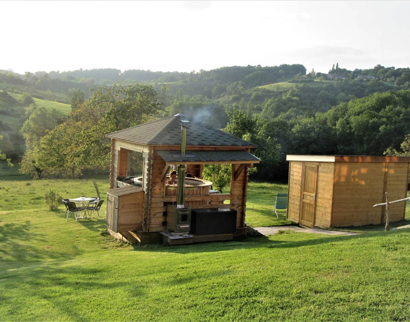 HYGGE_EN_PÉRIGORD_BAIN_NORDIQUE_SAUNA_COCOONING_VACANCES_TOURISME_AMIS_FAMILLE_DORDOGNE
