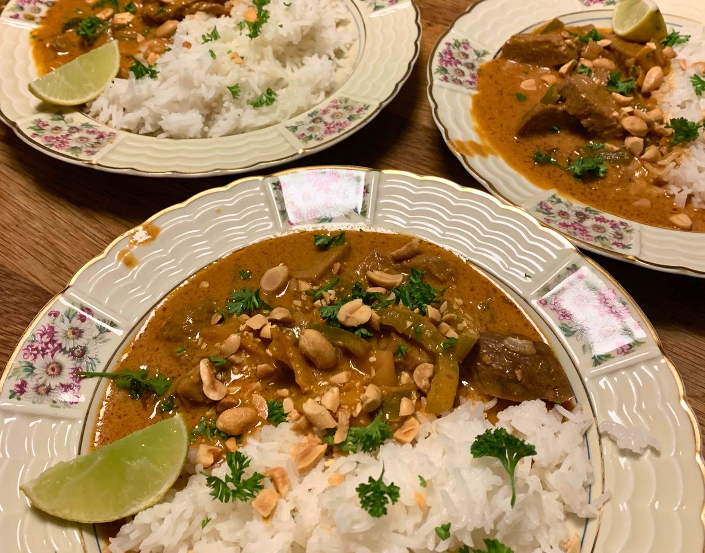 Curry rouge de seitan et cacahuètes-page