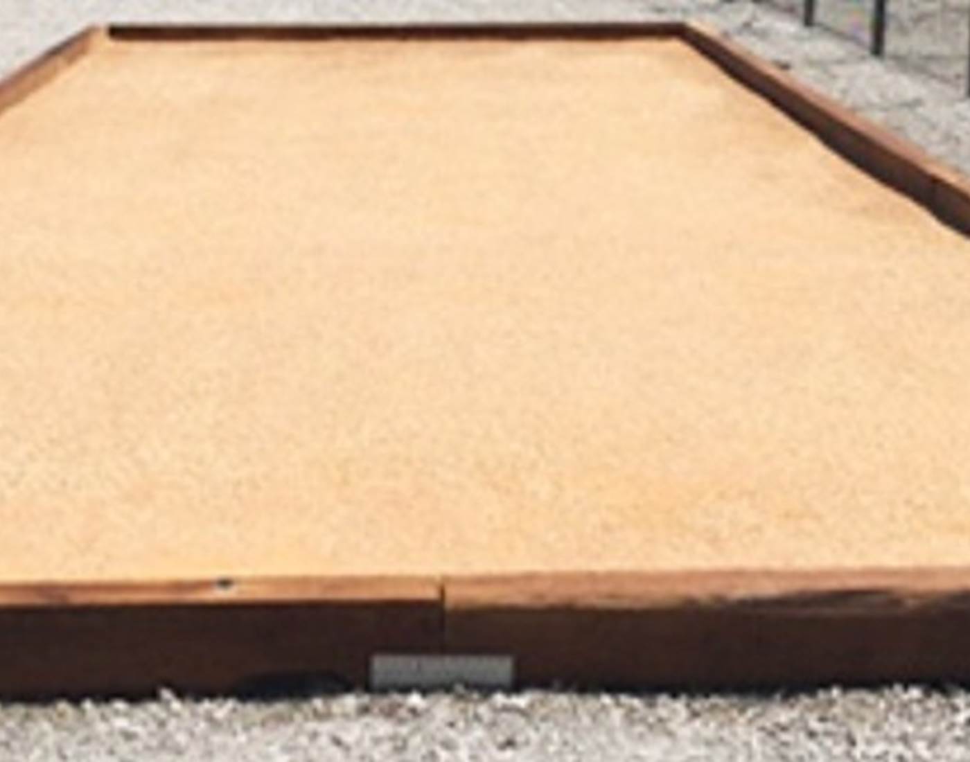 Photo non contractuelle du terrain de pétanque