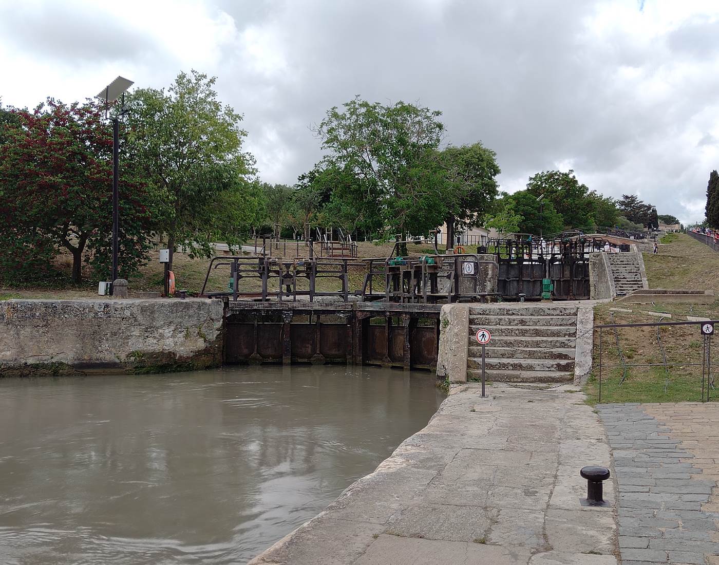 Le canal du Midi, les 9 écluses de Fonseranes