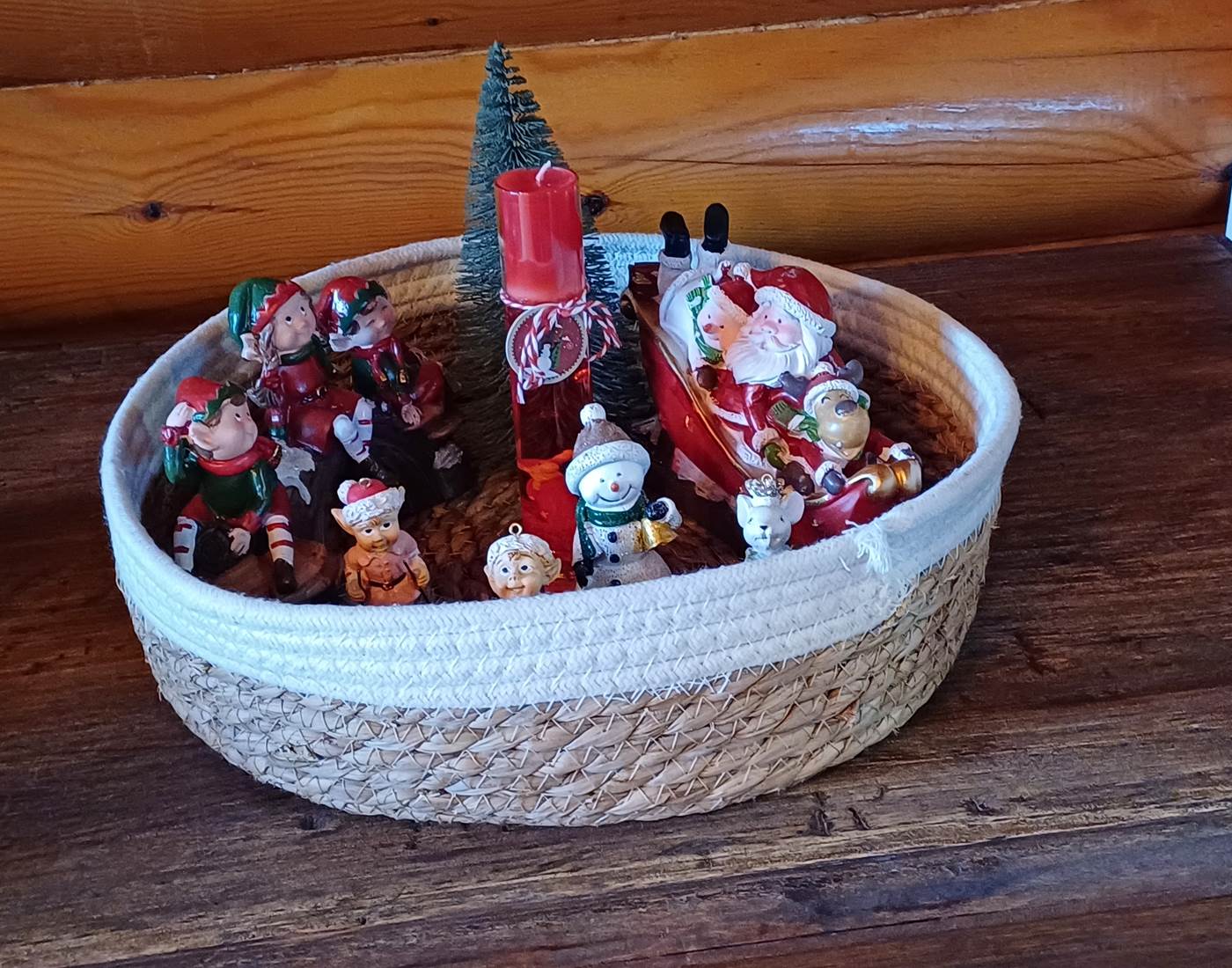 Réunion de petits personnages