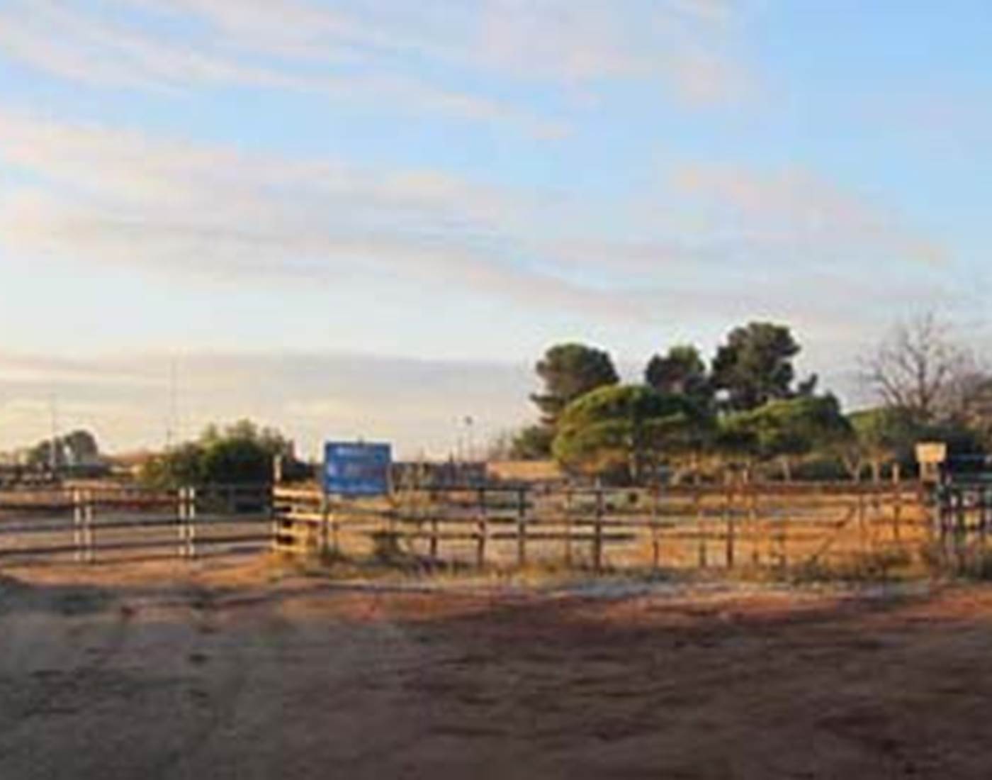 Barrage entre enclos