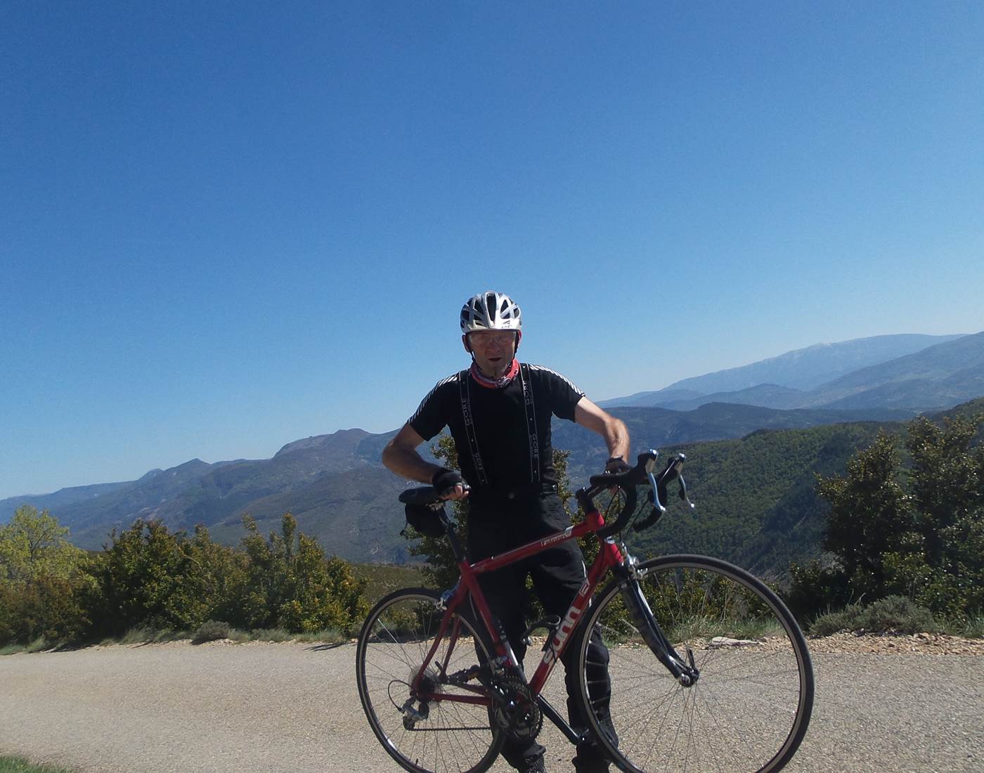 Auberge de 30 pas cyclo au sommet