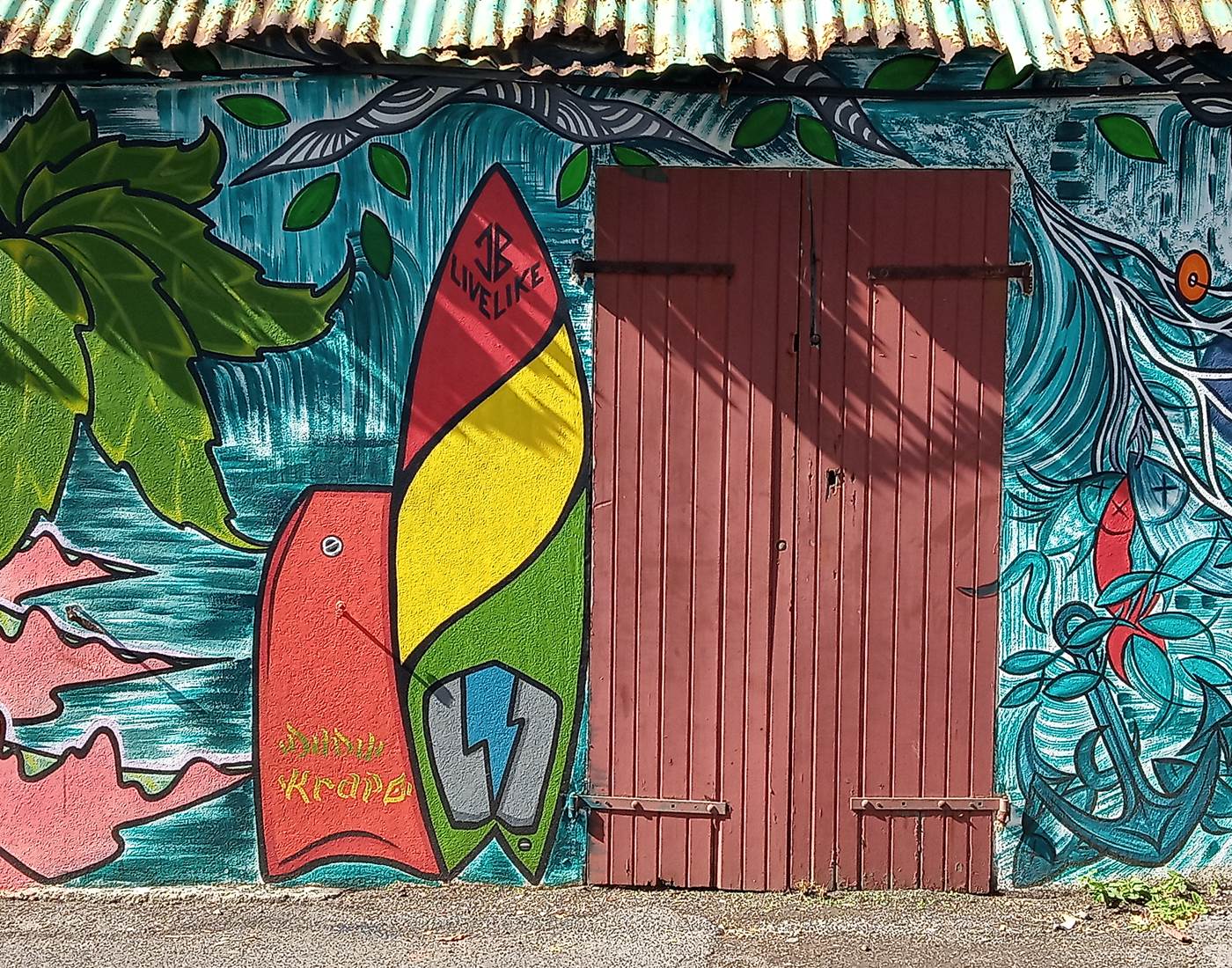 Art de rue dans tout le quartier