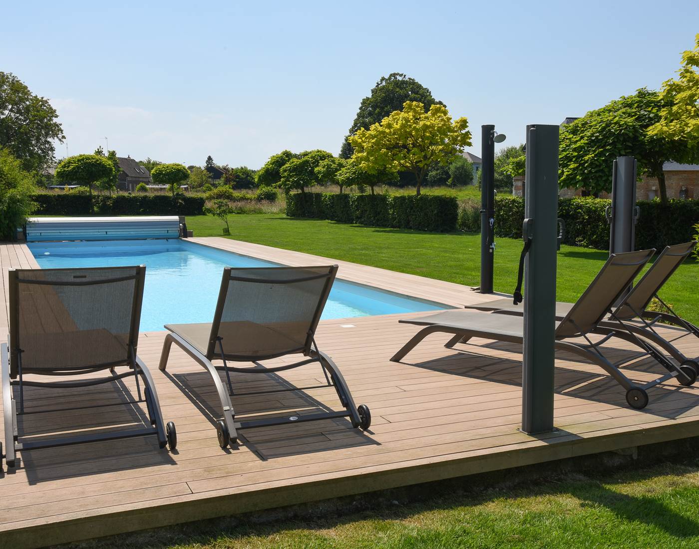 Piscine chauffée de mai à sept-page