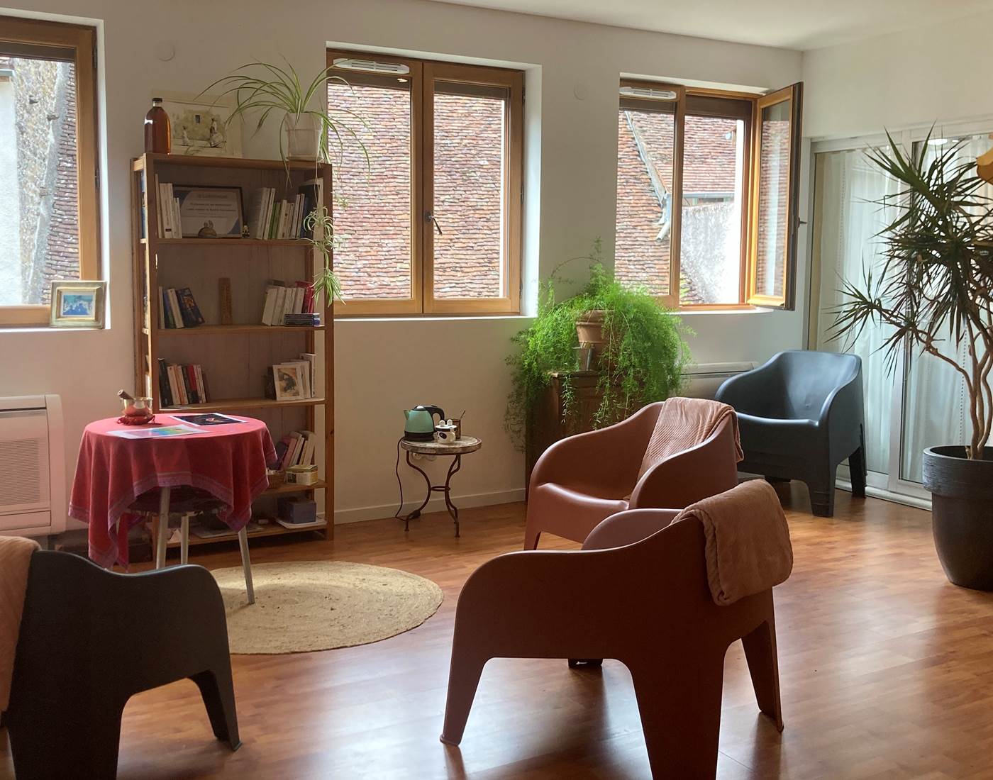 Votre espace convivial et chaleureux pour vous détendre et méditer-page