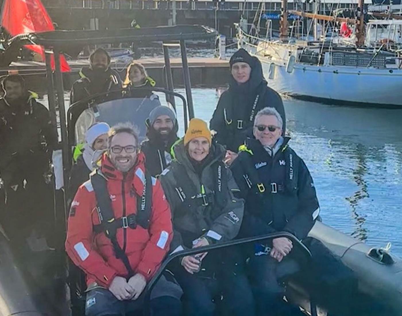 Photo Julien Fébreau, Denis Brogniart et invités dans le Black Max