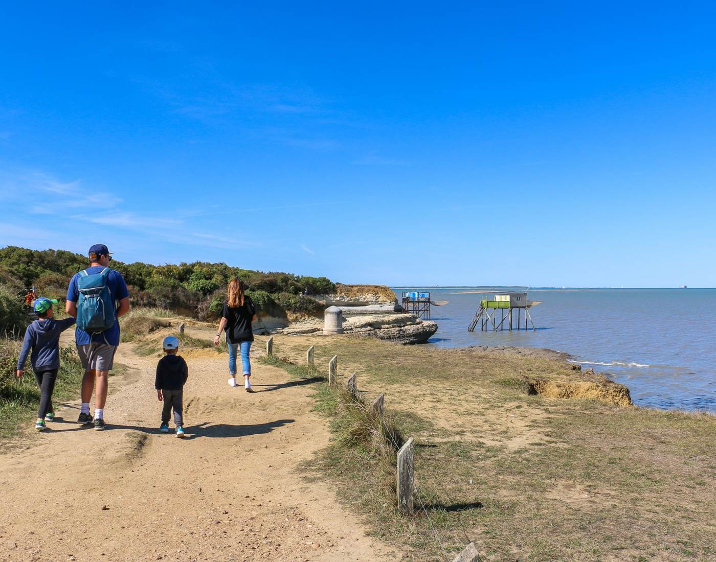 Rando sur l'île Madame © OTRO - Caroline Jarry-page