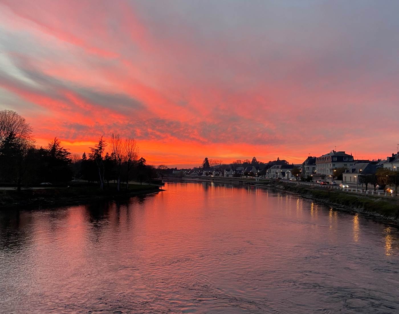 Le Cher au crépuscule