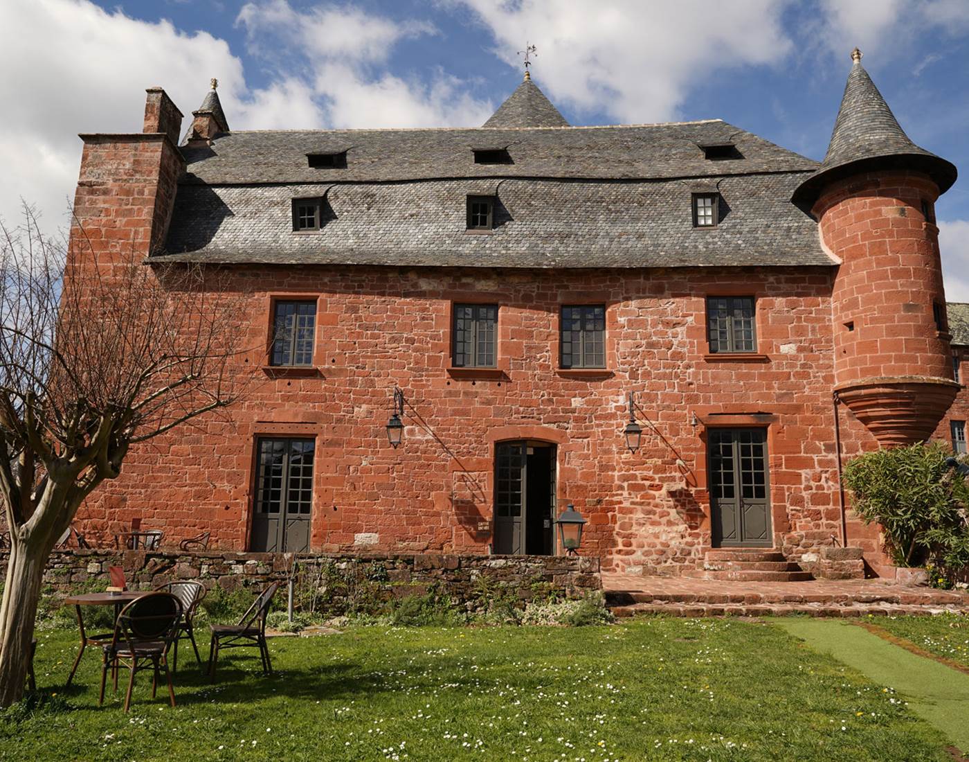 face Est du château