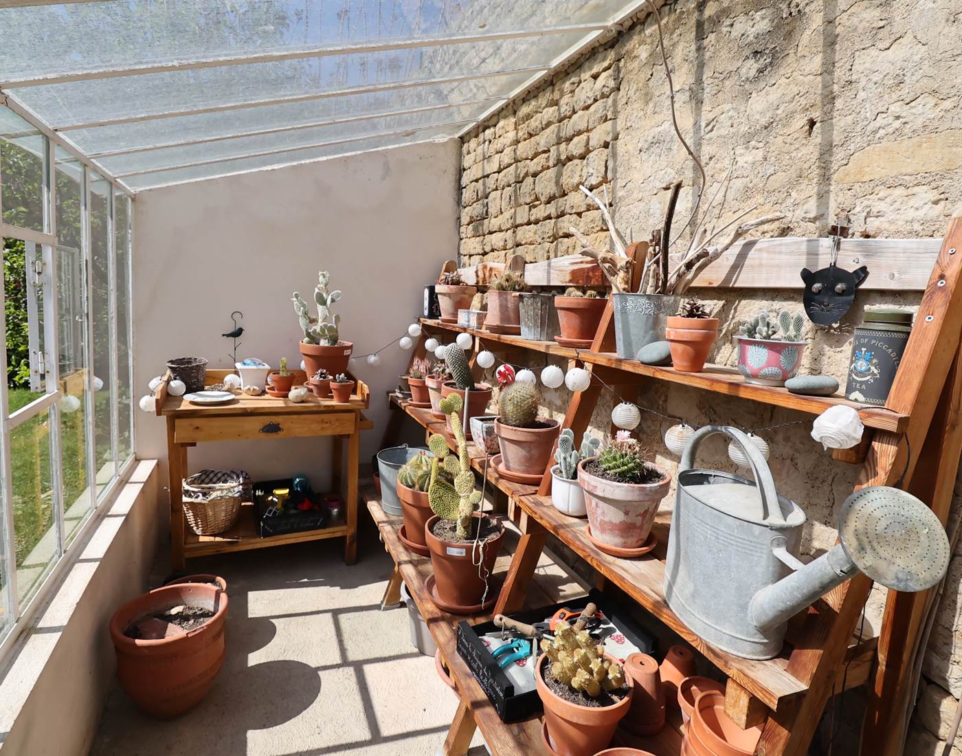 Serre de notre jardin