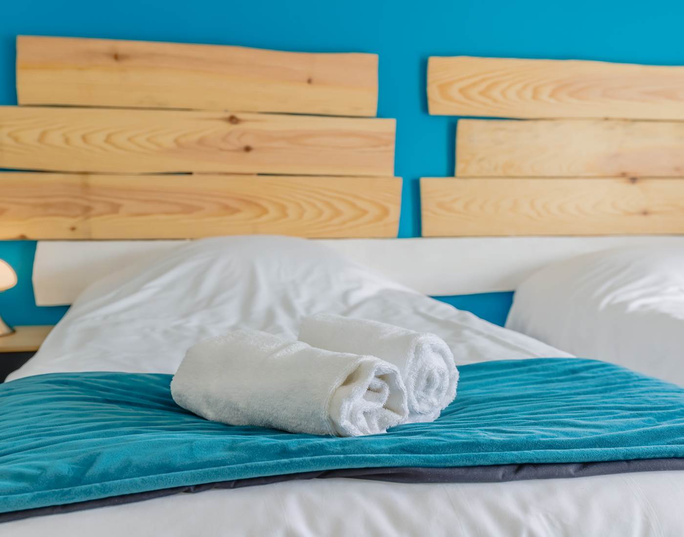 Draps et serviettes fournis, lits faits à l'arrivée