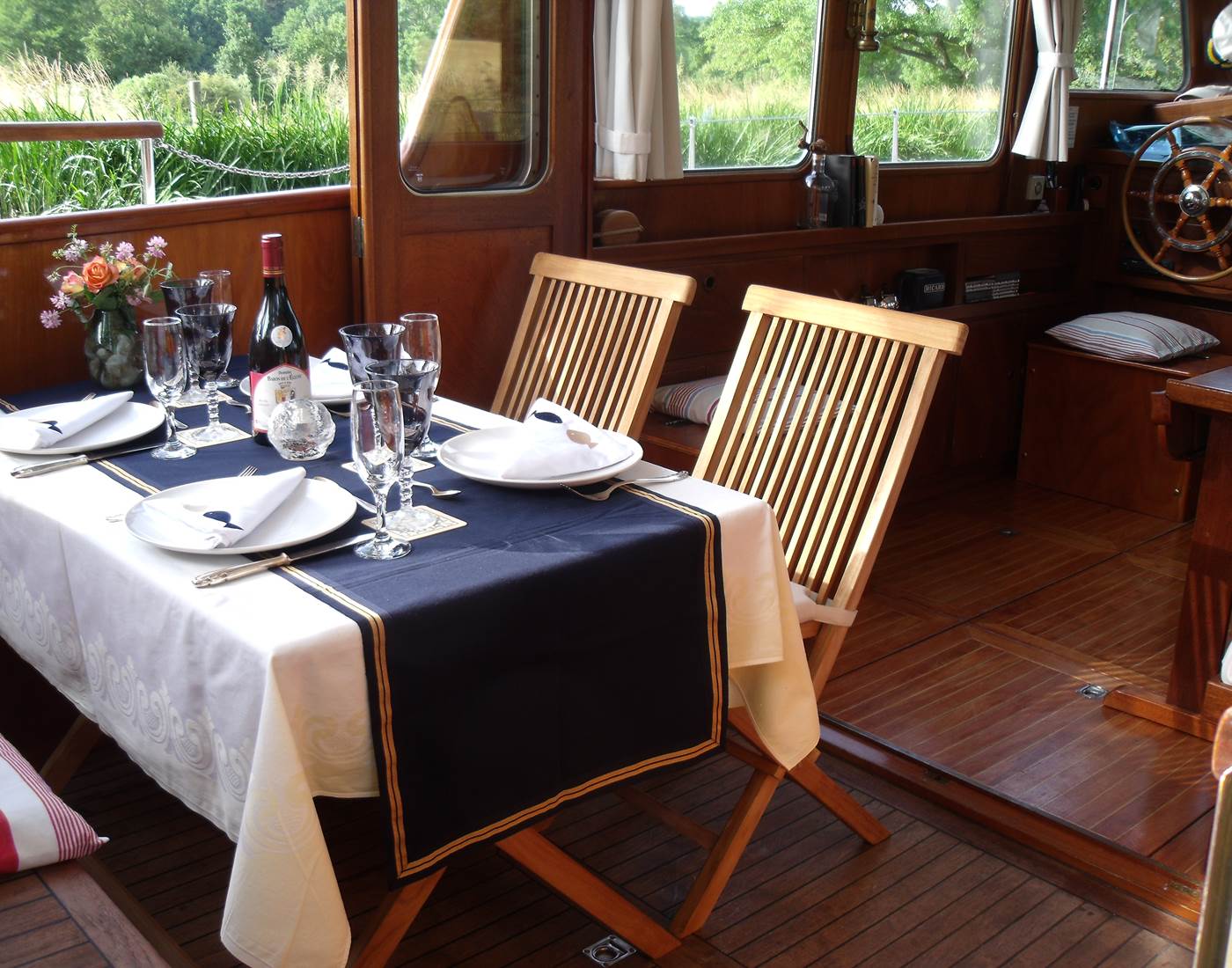 Déjeuner en terrasse