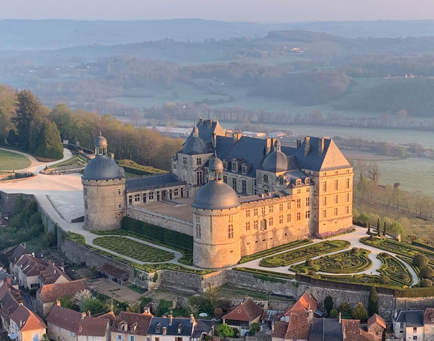 Le château de Hautefort