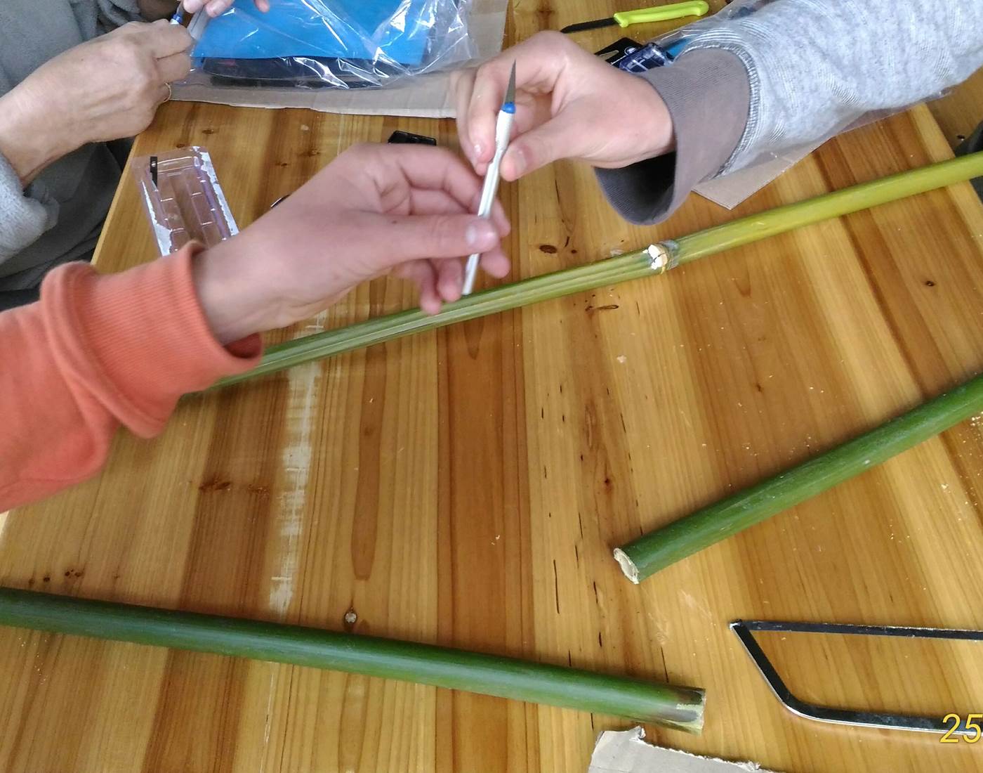 construction des fifres, fluiten maken