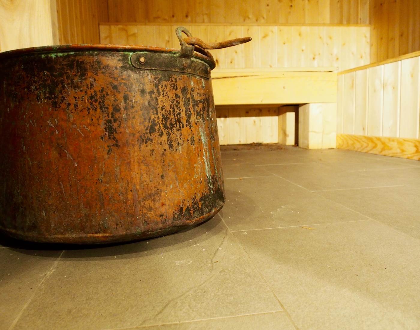 chaudron à sel pour le sauna