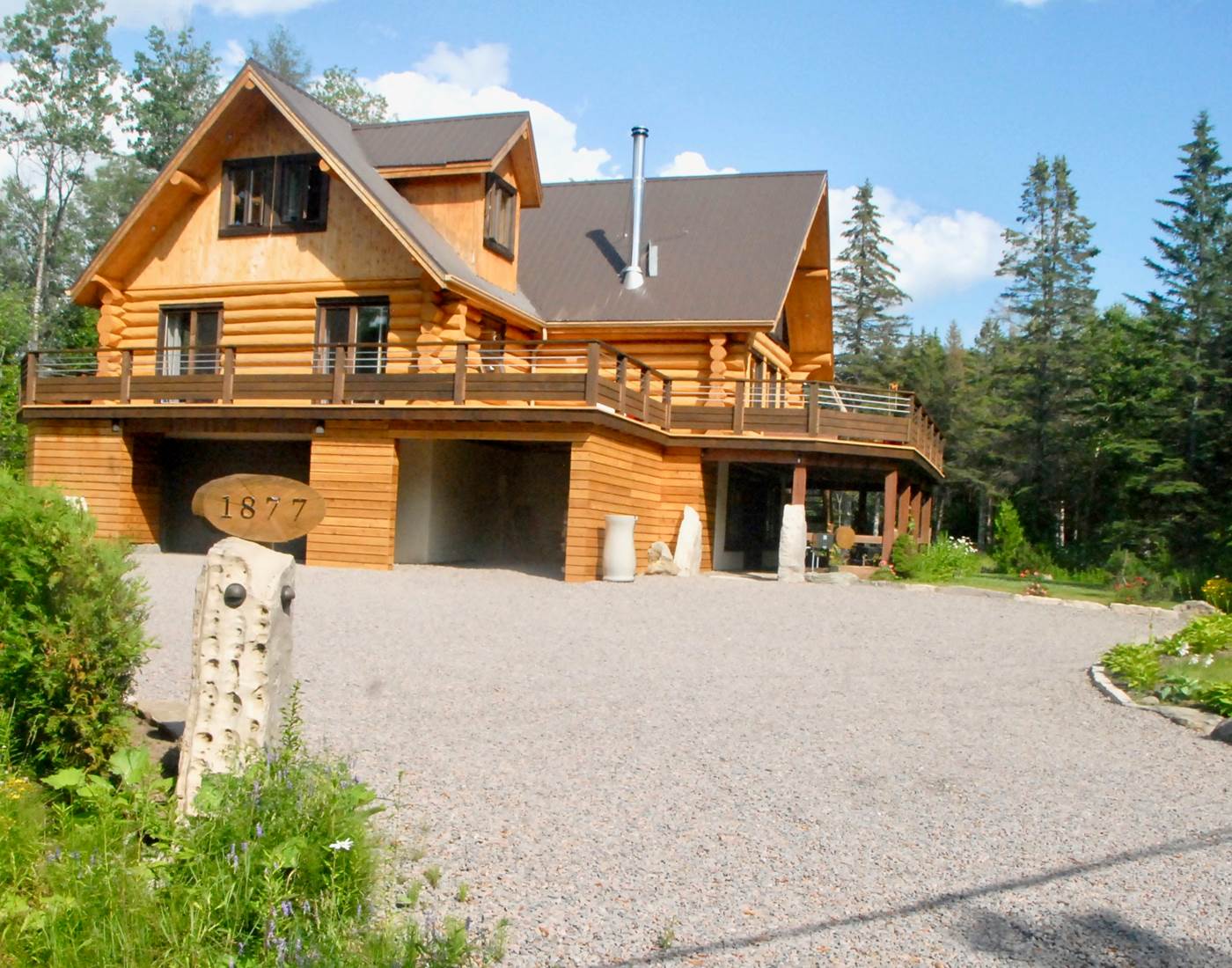 chalet vue de la rue