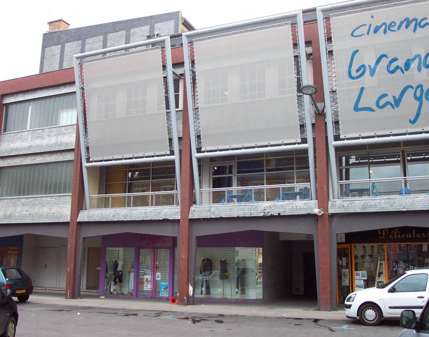 cinema-le-grand-large-et-halle-marchande