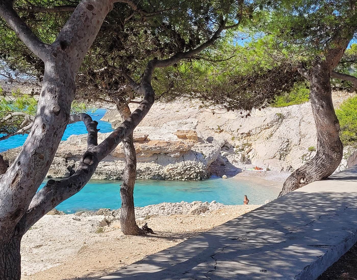 Plagette à proximité