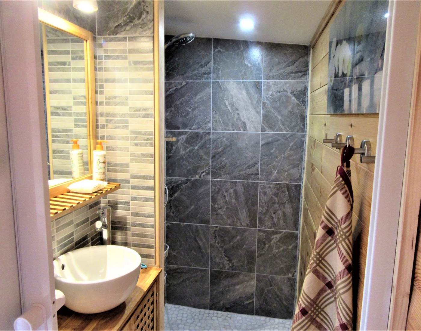 HYGGE_EN_PÉRIGORD_BAIN_NORDIQUE_SAUNA_COCOONING_VACANCES_TOURISME_AMIS_FAMILLE_DORDOGNE