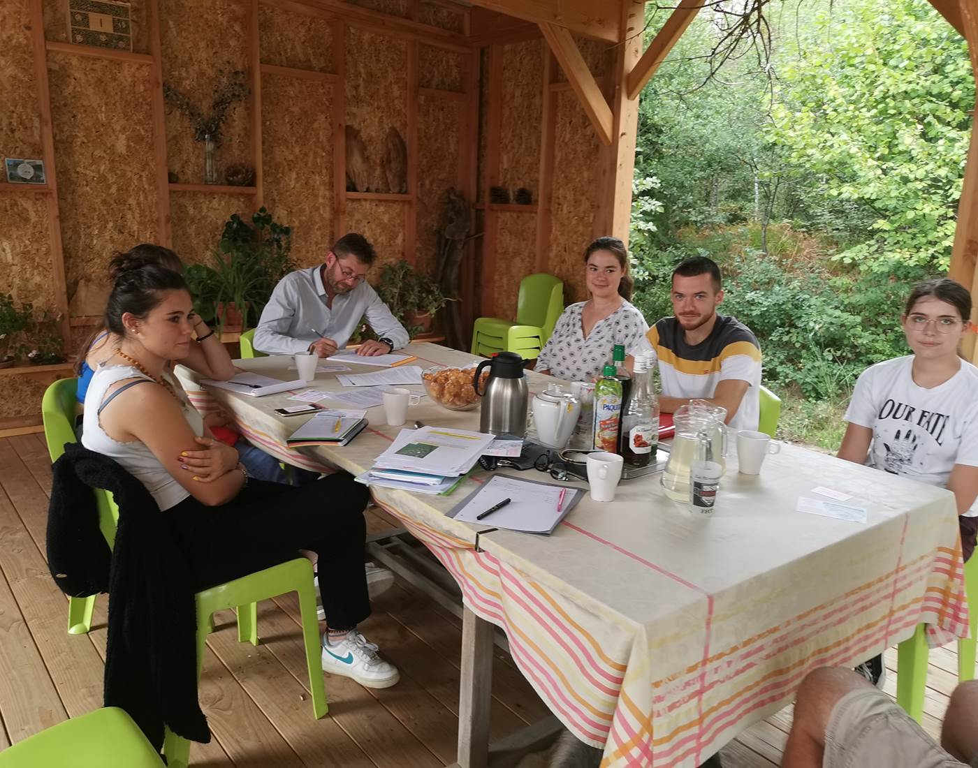 les étudiants de BTS Gestion et protection de la nature aux maisons de Coline