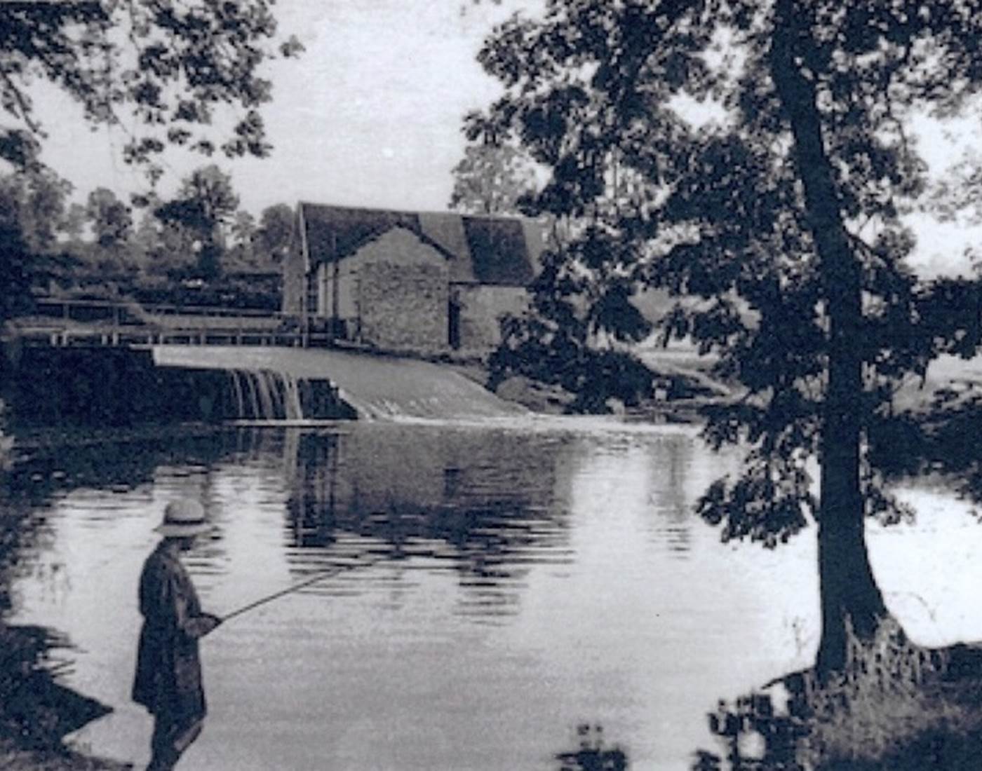 Le Moulin Hydroélectrique de Lugny lès Charolles
